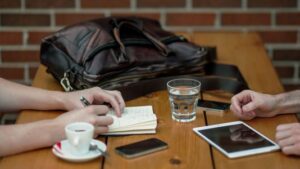 formación en comunicación y oratoria, cursos de oratoria, mentoring de oratoria, training de oratoria, coaching de oratoria, curso hablar en público, comunicapro, aprende a hablar en público, comunicación eficaz, comunica de forma eficaz, aprende a comunicar, storytelling, voz, lenguaje no verbal, improvisación, creación del discurso, discurso